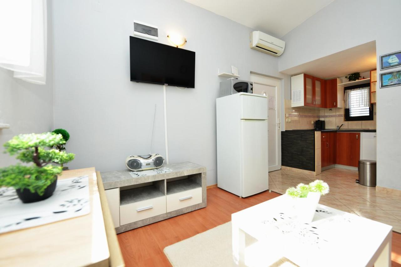 Apartment Lavender Vir Eksteriør bilde