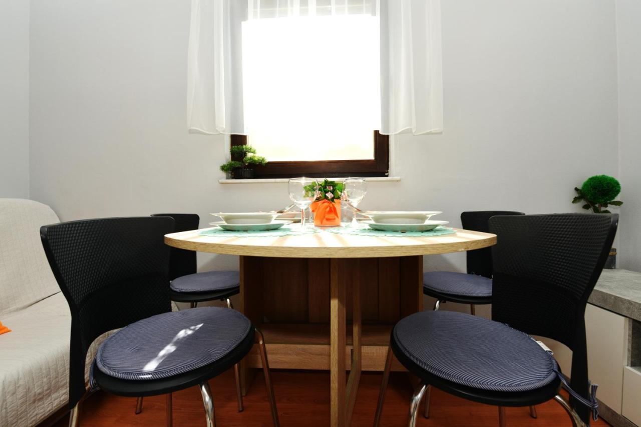 Apartment Lavender Vir Eksteriør bilde